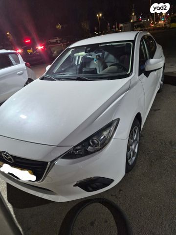 מודעת רכב מאזדה 3