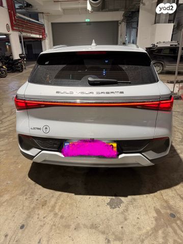 מודעת רכב בי.ווי.די אטו 3