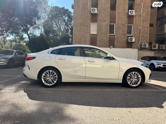 מודעת רכב ב מ וו סדרה 2