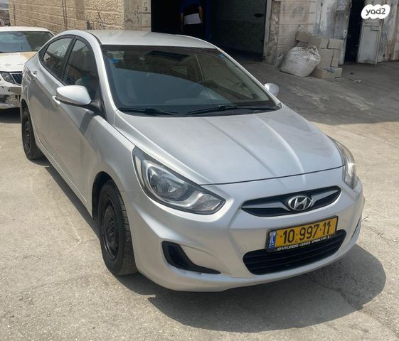 יונדאי אקסנט i25