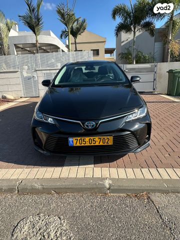 טויוטה קורולה