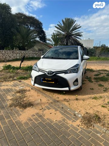 מודעת רכב טויוטה יאריס