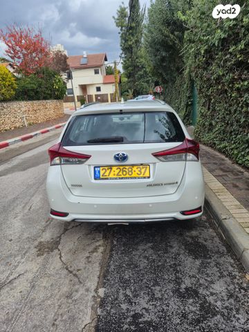 טויוטה אוריס