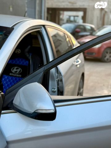 מודעת רכב יונדאי איוניק