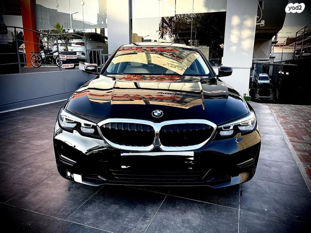 מודעת רכב ב מ וו סדרה 3