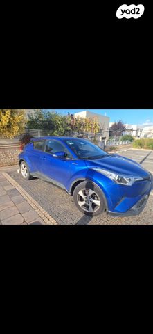 מודעת רכב טויוטה C-HR