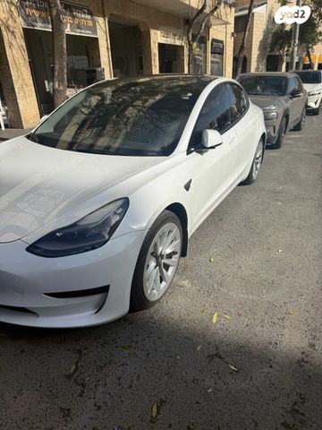 טסלה מודל 3