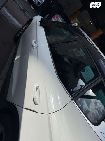 מודעת רכב סיאט ארונה