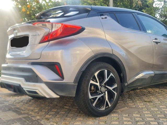 טויוטה C-HR