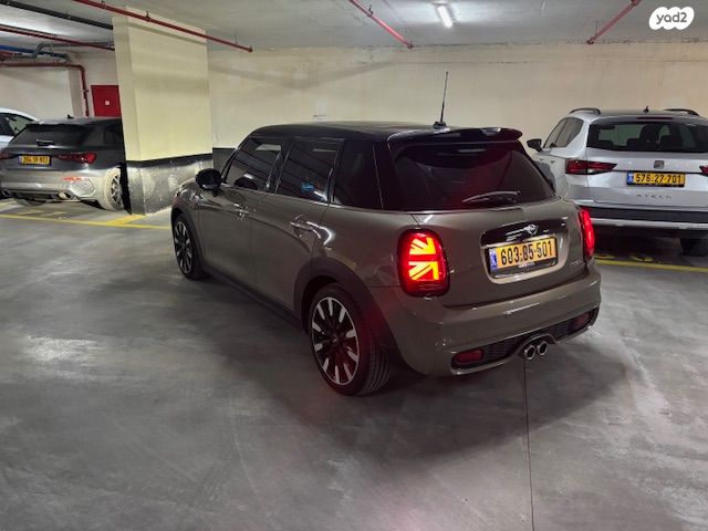 מודעת רכב מיני קופר