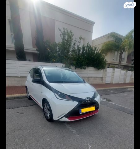 מודעת רכב טויוטה אייגו