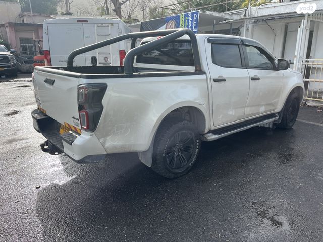 מודעת רכב איסוזו די-מקס 2