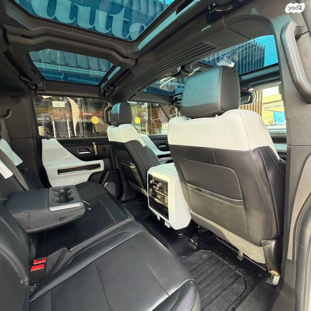 ג'י.אם.סי האמר EV