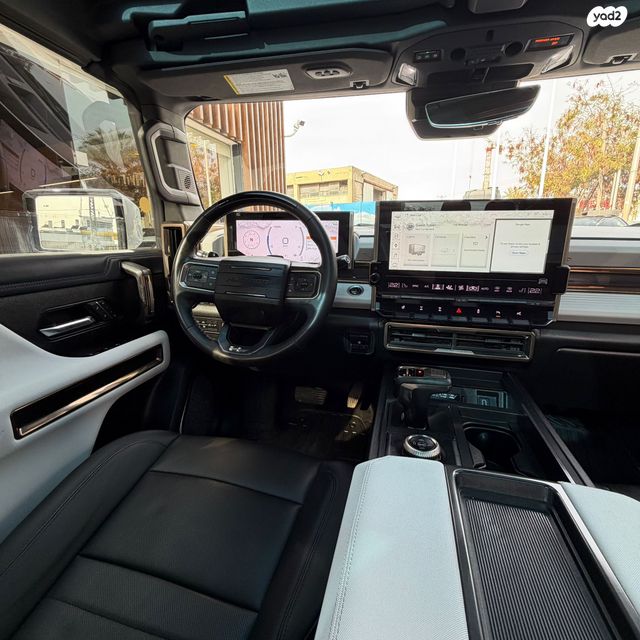 ג'י.אם.סי האמר EV