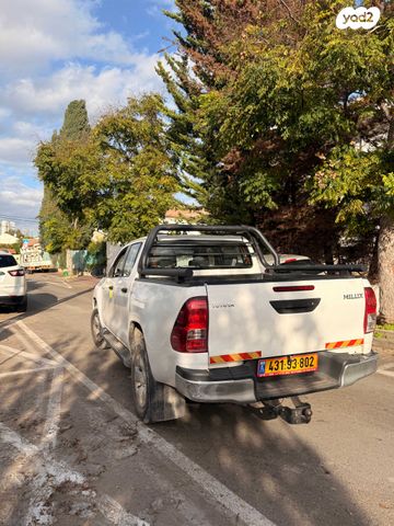 טויוטה היילקס