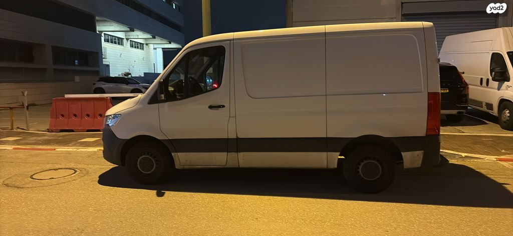 מודעת רכב מרצדס-בנץ ספרינטר