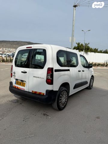 טויוטה פרואייס סיטי