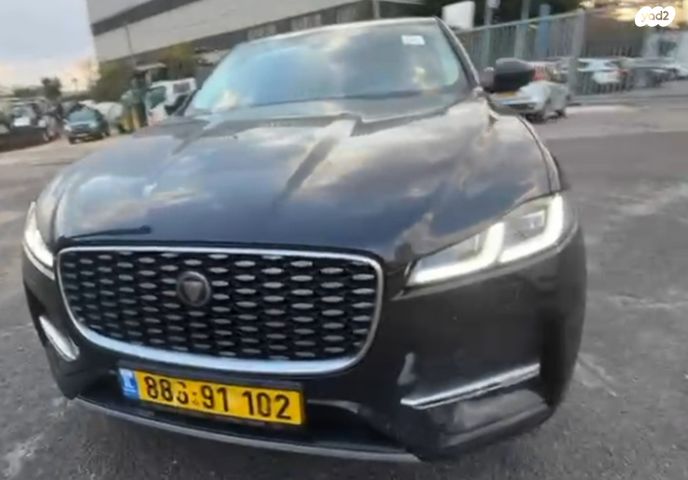 מודעת רכב יגואר F-Pace
