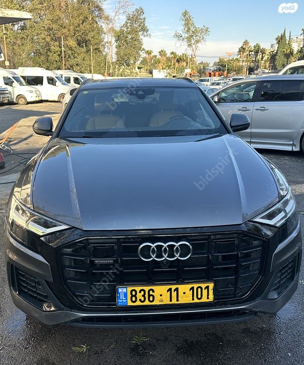 מודעת רכב אאודי Q8