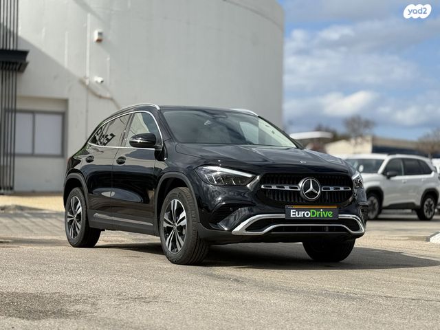 מודעת רכב מרצדס-בנץ GLA