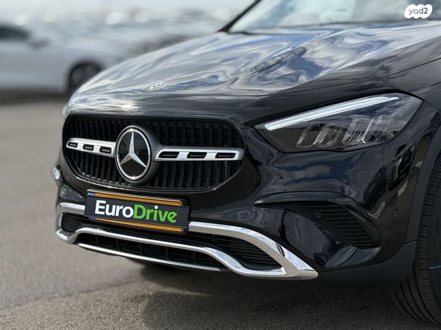 מרצדס-בנץ GLA