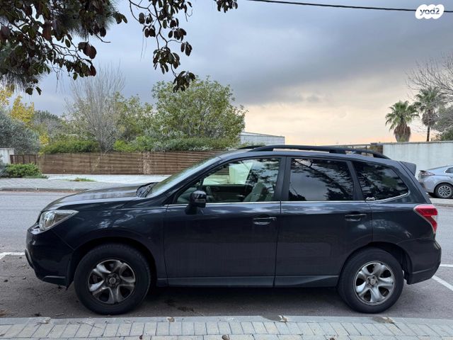 סובארו פורסטר