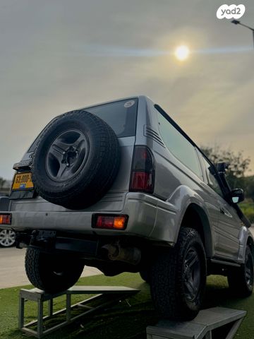 טויוטה לנד קרוזר