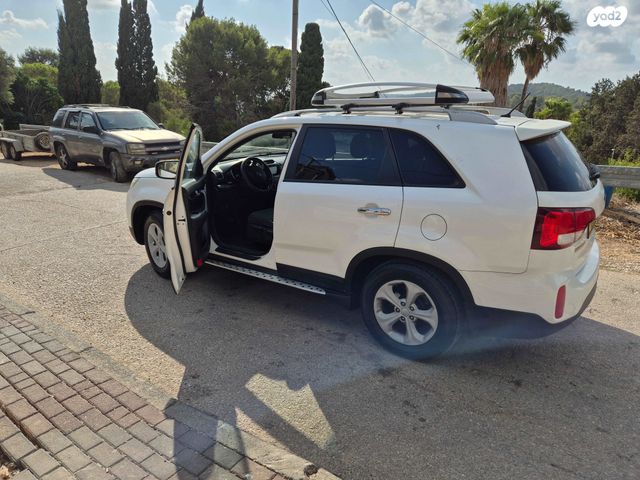 מודעת רכב קיה סורנטו