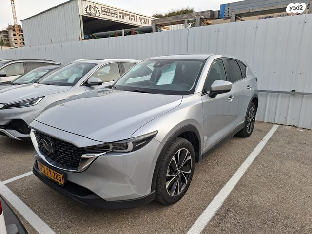 מודעת רכב מאזדה CX-5