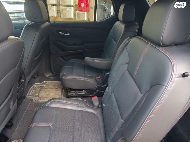 שברולט טראוורס