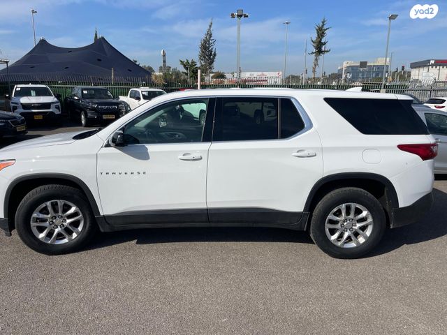 שברולט טראוורס