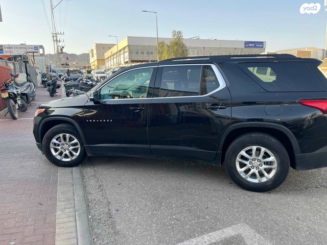 שברולט טראוורס