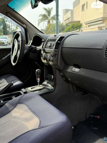 מודעת רכב ניסאן פאת'פיינדר 2