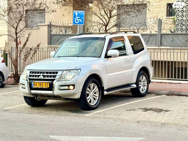 מודעת רכב מיצובישי פג'רו