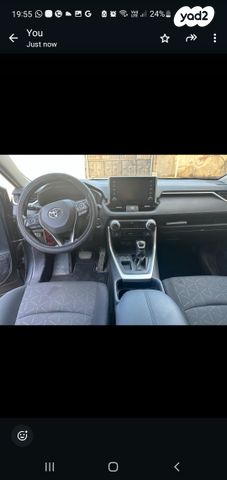 טויוטה RAV4