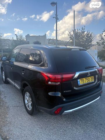 מיצובישי אאוטלנדר