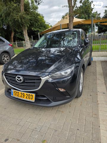 מודעת רכב מאזדה CX-3