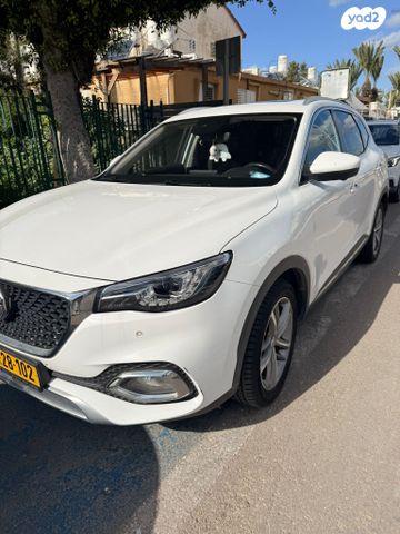 אם ג'י EHS PHEV