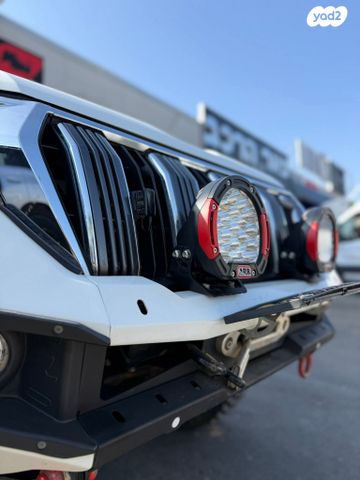 טויוטה לנד קרוזר