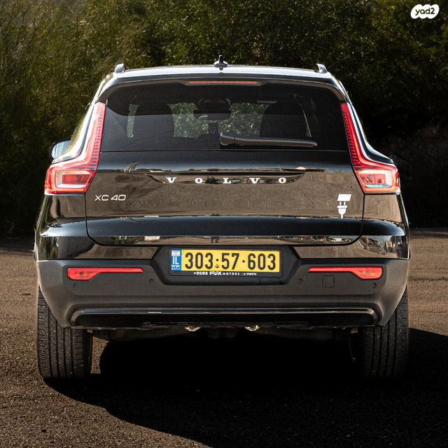 וולוו XC40