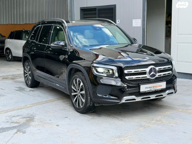 מודעת רכב מרצדס-בנץ GLB