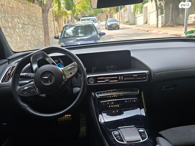 מרצדס-בנץ EQC