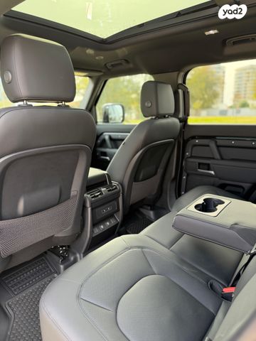 לנד רובר דיפנדר