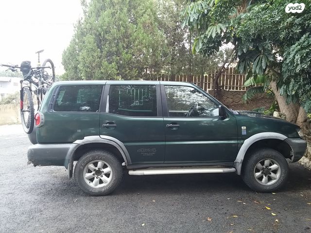 מודעת רכב ניסאן טראנו