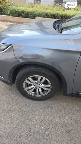 מיצובישי אאוטלנדר