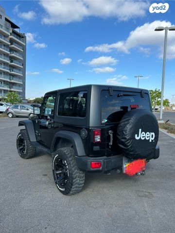 מודעת רכב ג'יפ רנגלר