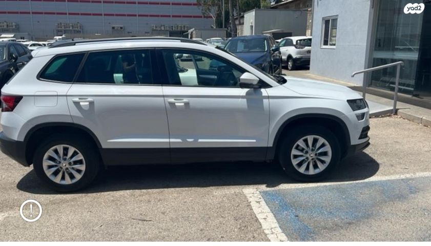 מודעת רכב סקודה קארוק