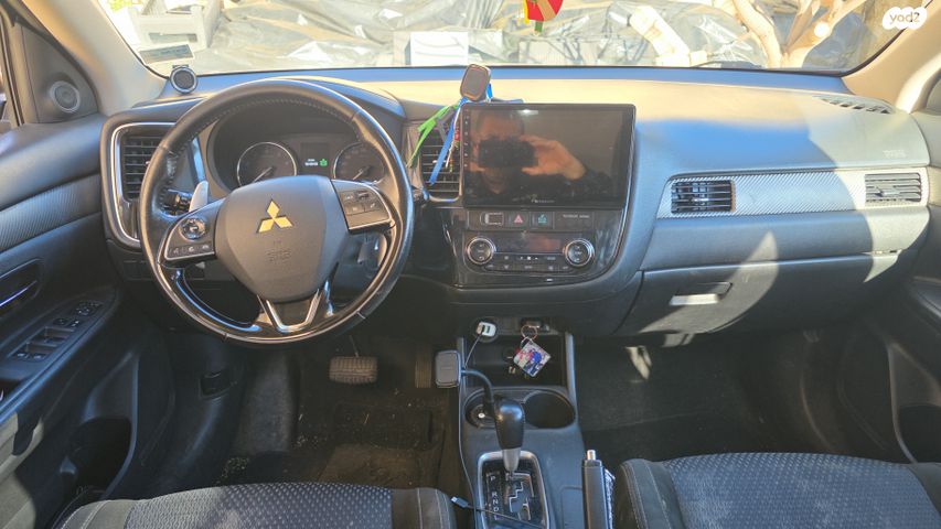 מודעת רכב מיצובישי אאוטלנדר