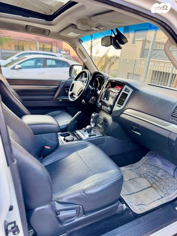 מיצובישי פג'רו