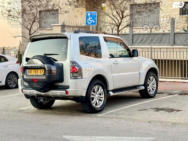 מיצובישי פג'רו